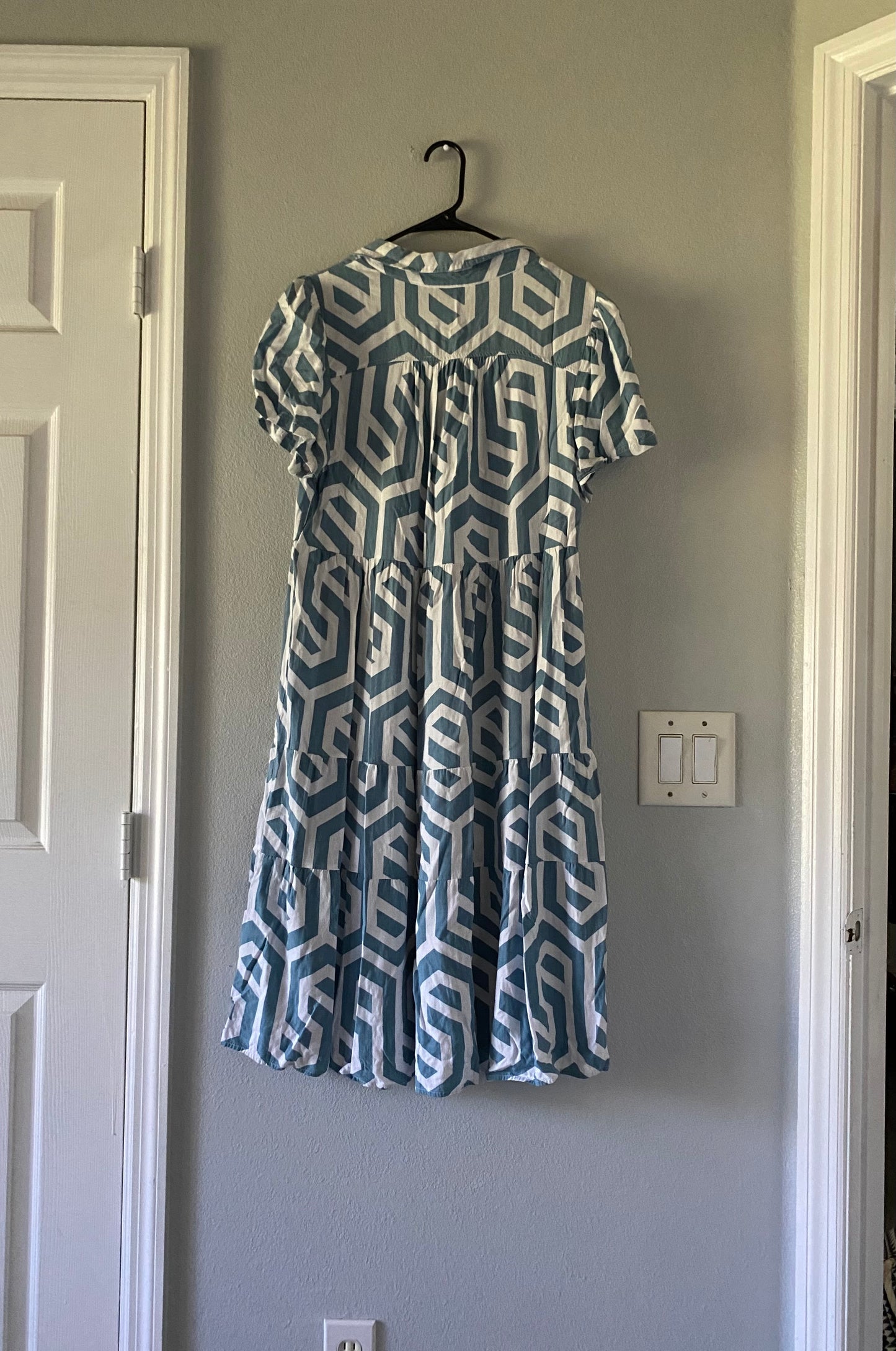 Blue & White Geometric Dress 🤍