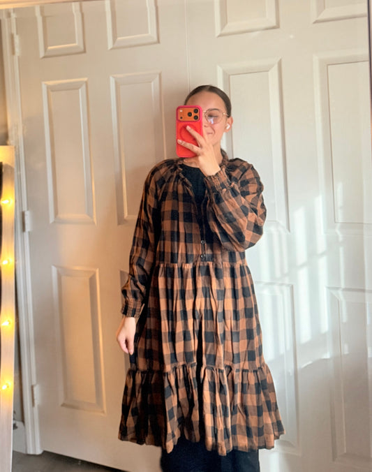 Orange and Black Dress🧡